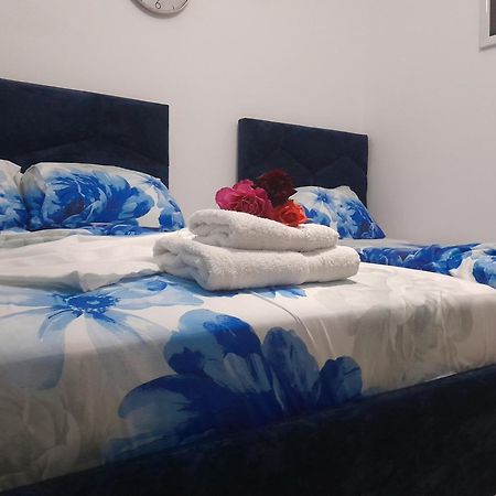 Apartments Denis Εξαμίλιο Εξωτερικό φωτογραφία