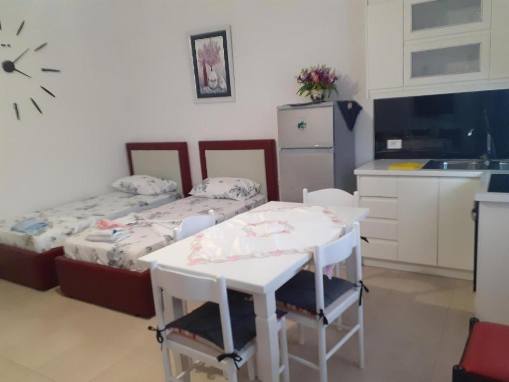 Apartments Denis Εξαμίλιο Εξωτερικό φωτογραφία